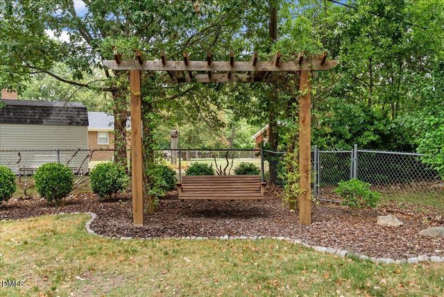 2580 Barwick Drive, Durham, NC 27704