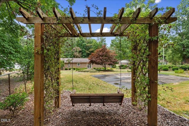 2580 Barwick Drive, Durham, NC 27704