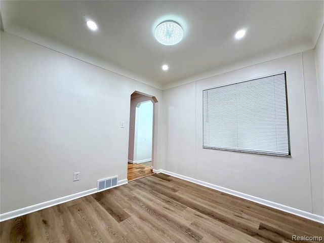 13540 E State Fair Street, Detroit, MI 48205