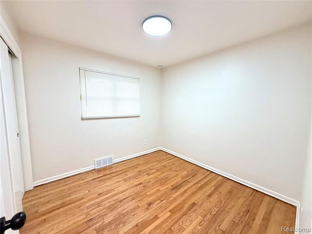 13540 E State Fair Street, Detroit, MI 48205