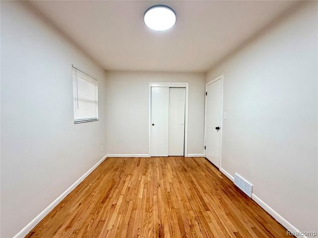 13540 E State Fair Street, Detroit, MI 48205