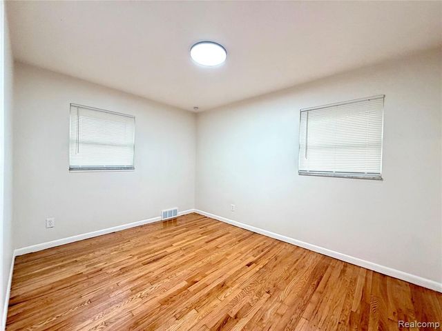 13540 E State Fair Street, Detroit, MI 48205