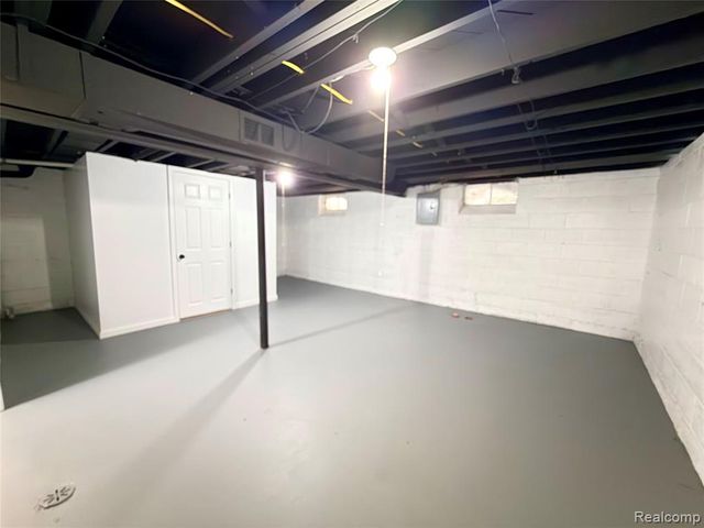 13540 E State Fair Street, Detroit, MI 48205