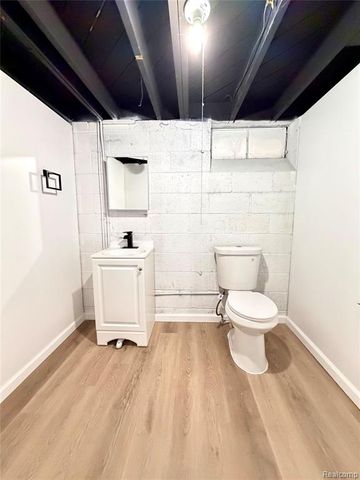 13540 E State Fair Street, Detroit, MI 48205