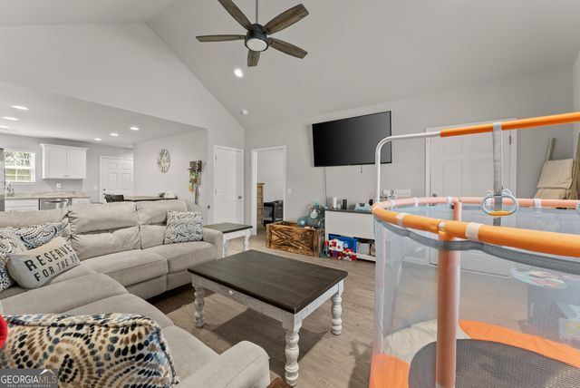 426 Old Clarksville Highway, Cleveland, GA 30528