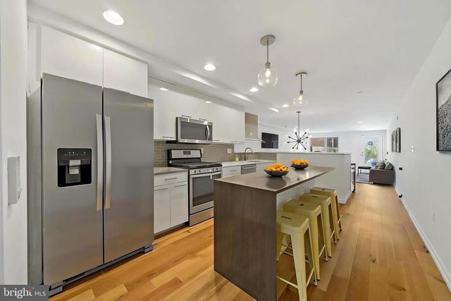 2538 W GIRARD AVE #A, Philadelphia, PA 19130