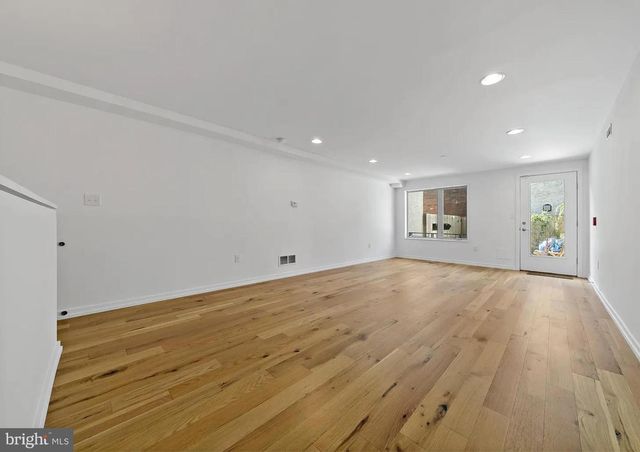 2538 W GIRARD AVE #A, Philadelphia, PA 19130