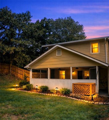 1469 Westwood Court SW, Marietta, GA 30008