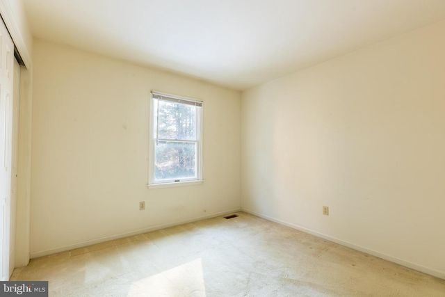 141 BELMONT DR, Wilmington, DE 19808