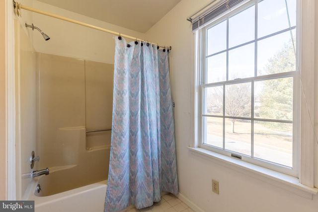 141 BELMONT DR, Wilmington, DE 19808