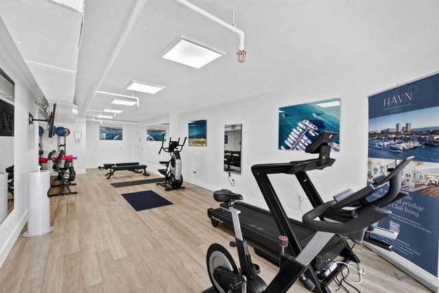 176 Lake Drive 1-302, Palm Beach Shores, FL 33404