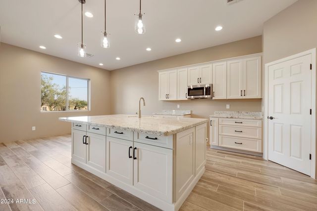 361xx N 17th Avenue, Phoenix, AZ 85086