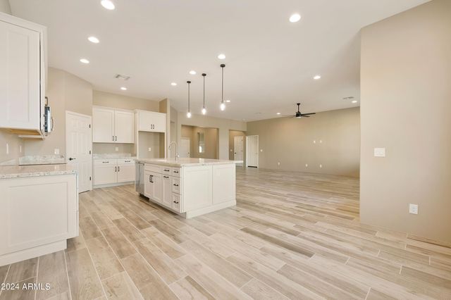 361xx N 17th Avenue, Phoenix, AZ 85086