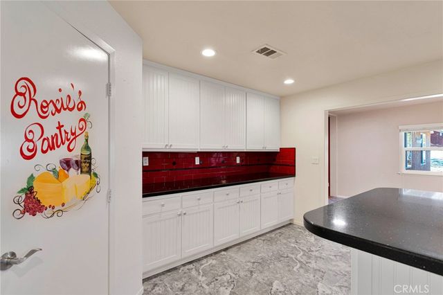 18663 Mojave Street, Hesperia, CA 92345