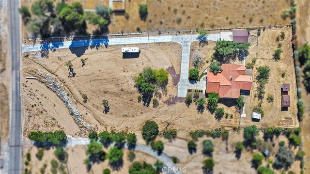 18663 Mojave Street, Hesperia, CA 92345