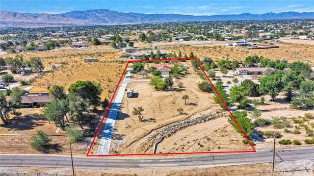 18663 Mojave Street, Hesperia, CA 92345