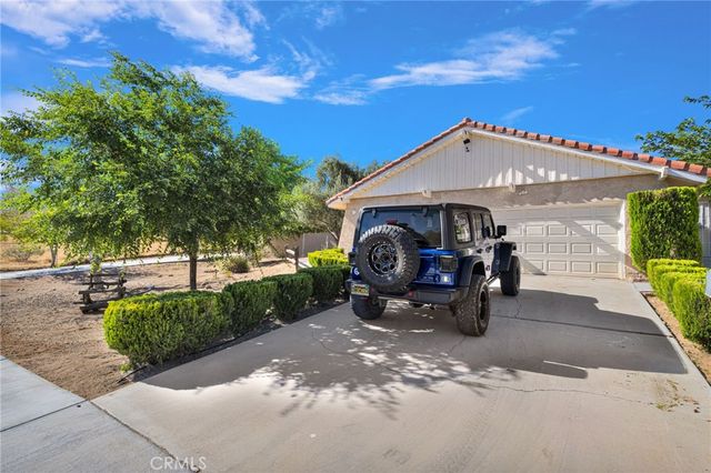 18663 Mojave Street, Hesperia, CA 92345