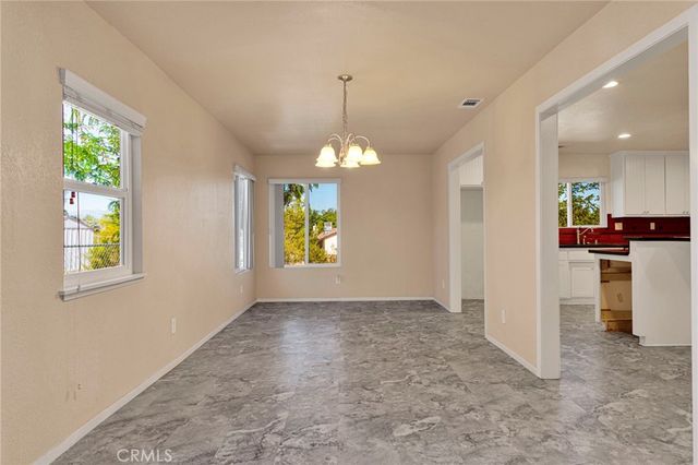 18663 Mojave Street, Hesperia, CA 92345