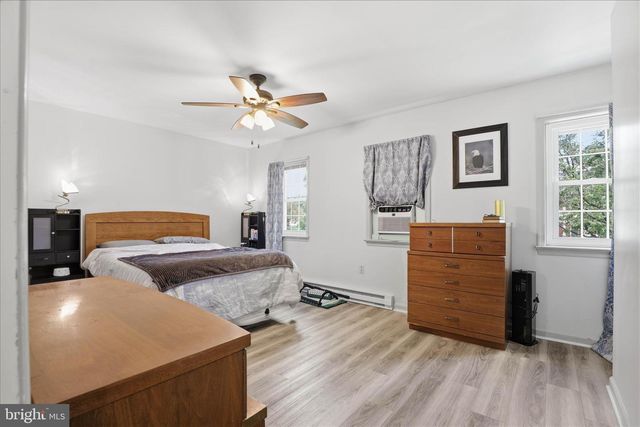 436 DEERFIELD DR, Mount Joy, PA 17552