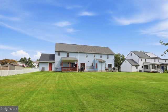 436 DEERFIELD DR, Mount Joy, PA 17552