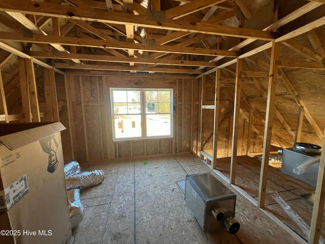 404 Creeks Edge Drive, Pikeville, NC 27863