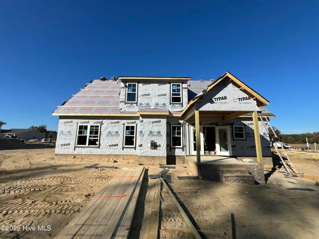 404 Creeks Edge Drive, Pikeville, NC 27863