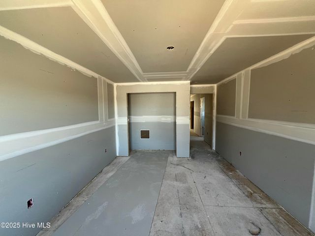 404 Creeks Edge Drive, Pikeville, NC 27863