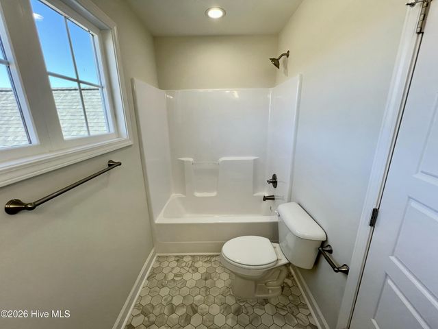 404 Creeks Edge Drive, Pikeville, NC 27863