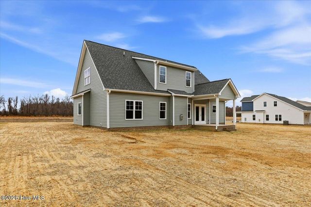 404 Creeks Edge Drive, Pikeville, NC 27863