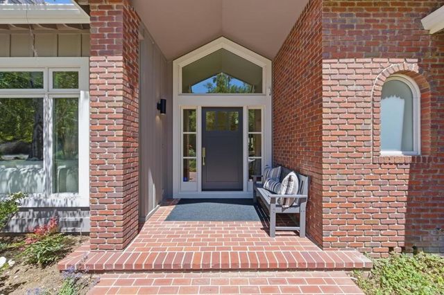 12681 Miraloma Way, Los Altos Hills, CA 94024
