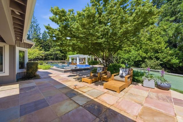 12681 Miraloma Way, Los Altos Hills, CA 94024
