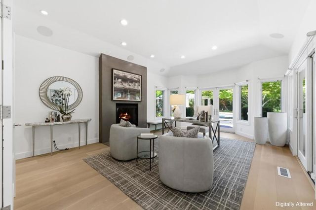 12681 Miraloma Way, Los Altos Hills, CA 94024