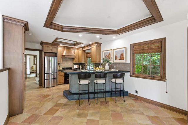 12681 Miraloma Way, Los Altos Hills, CA 94024