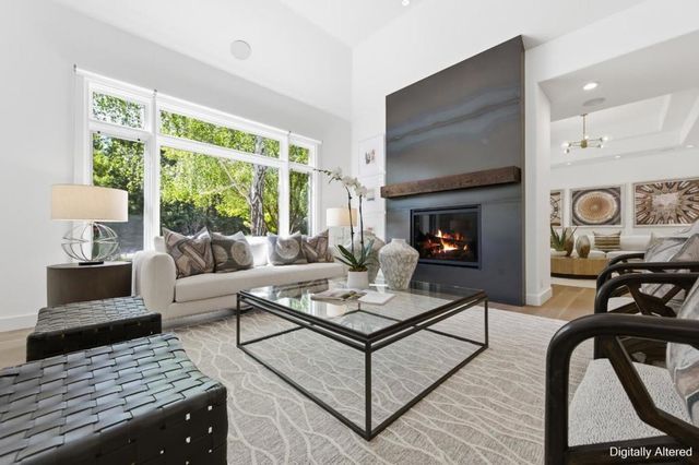 12681 Miraloma Way, Los Altos Hills, CA 94024