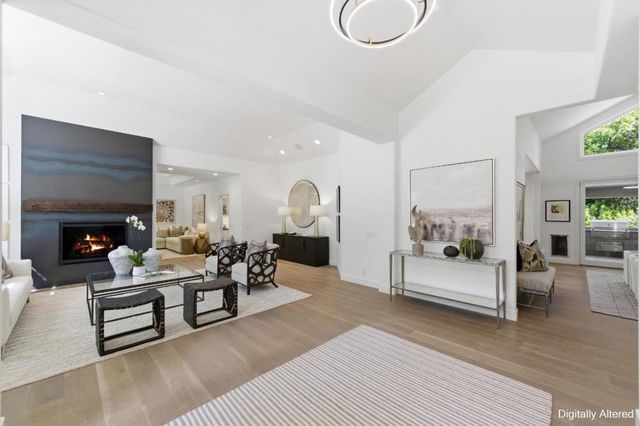 12681 Miraloma Way, Los Altos Hills, CA 94024