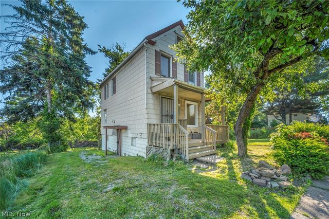 357 N Adams Street, Akron, OH 44304