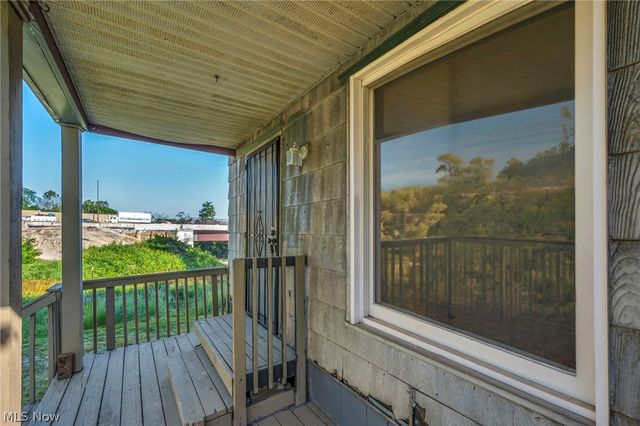 357 N Adams Street, Akron, OH 44304