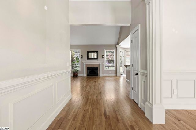 2 Wadsworth Court, Greer, SC 29651