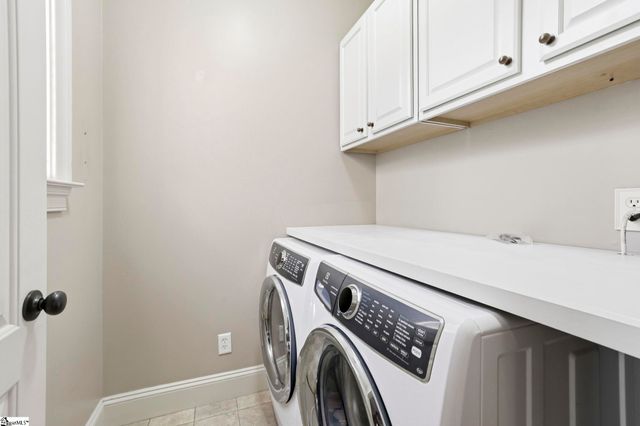 2 Wadsworth Court, Greer, SC 29651