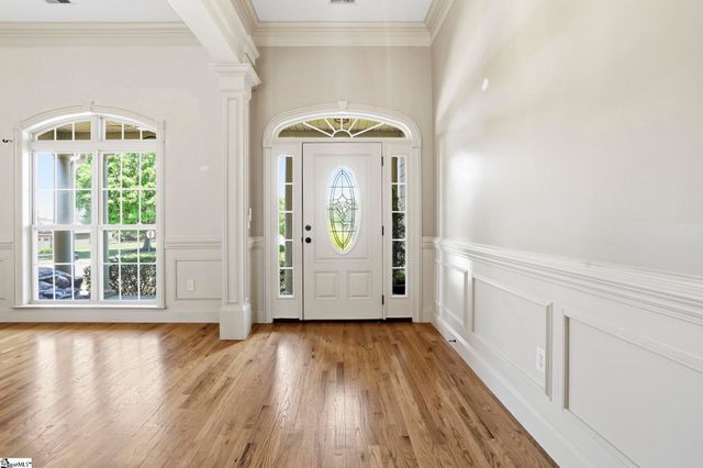 2 Wadsworth Court, Greer, SC 29651