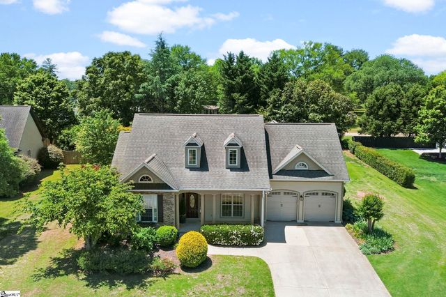 2 Wadsworth Court, Greer, SC 29651