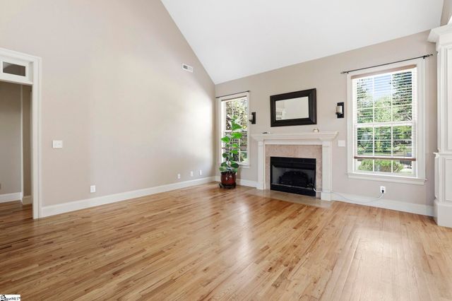 2 Wadsworth Court, Greer, SC 29651