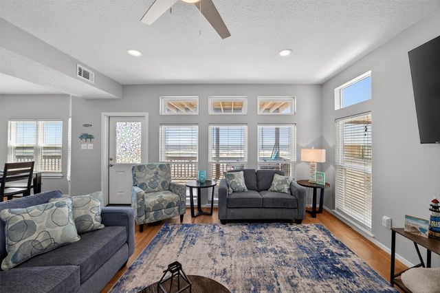 206 Starfish, Surfside Beach, TX 77541