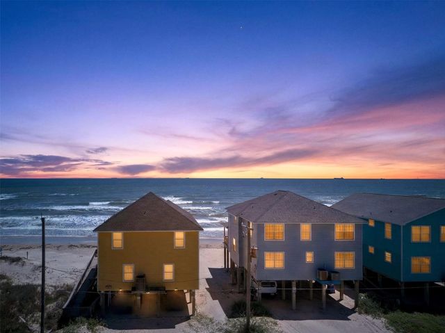 206 Starfish, Surfside Beach, TX 77541