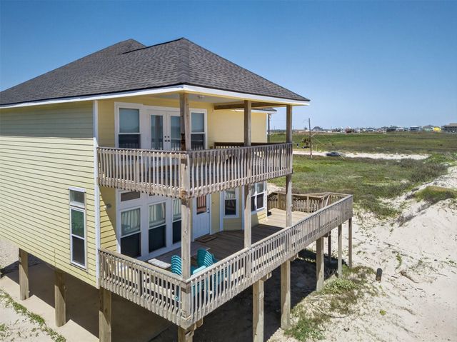 206 Starfish, Surfside Beach, TX 77541