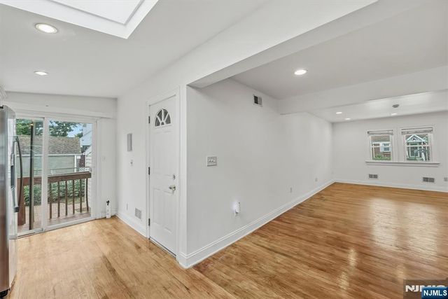 280 Birchwood Road, New Milford, NJ 07646