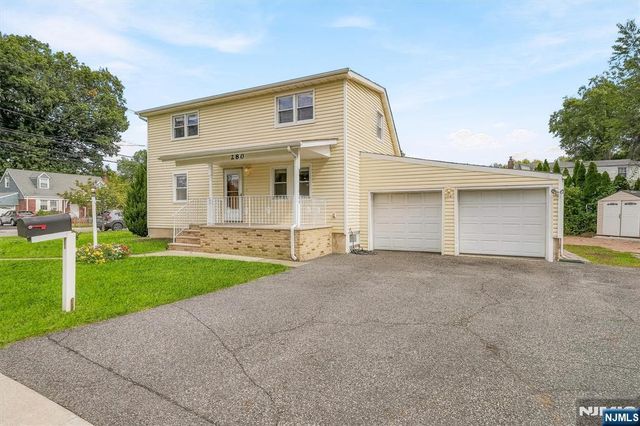 280 Birchwood Road, New Milford, NJ 07646
