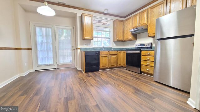 1987 TEASEL CT, Woodbridge, VA 22192