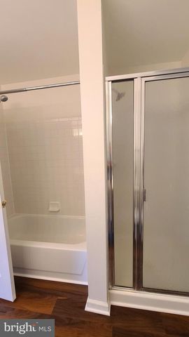 1987 TEASEL CT, Woodbridge, VA 22192