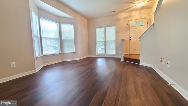 1987 TEASEL CT, Woodbridge, VA 22192